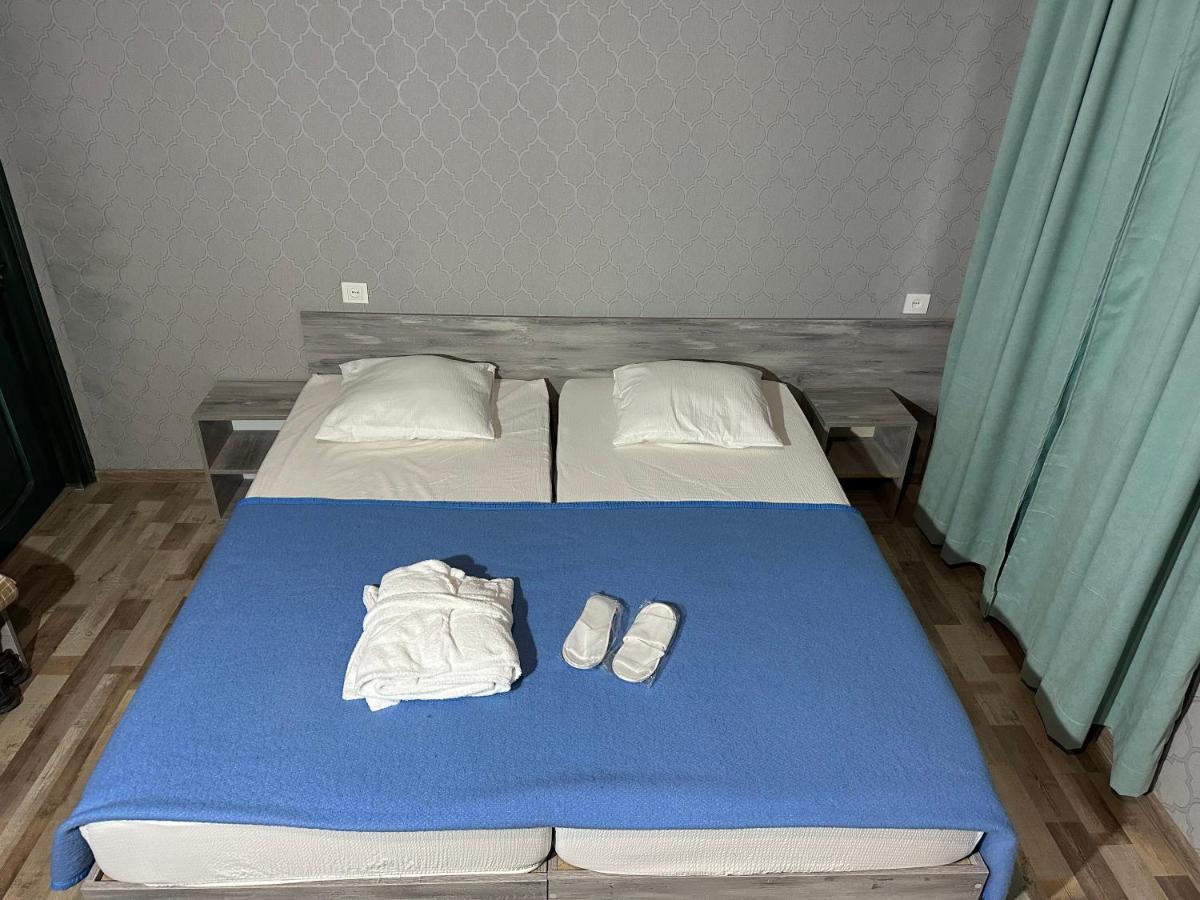 Nid Hotel Tbilisi Bagian luar foto