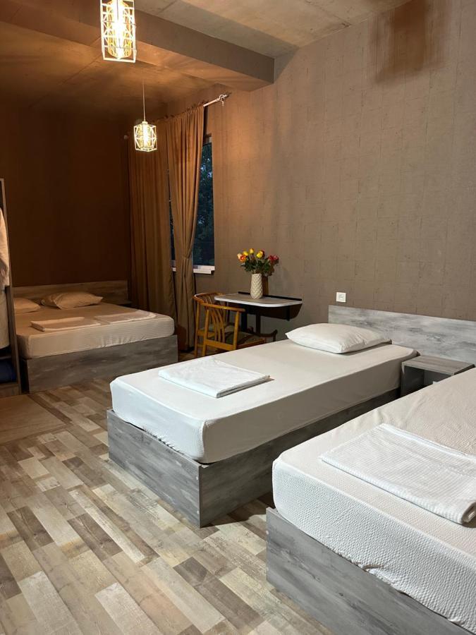 Nid Hotel Tbilisi Bagian luar foto
