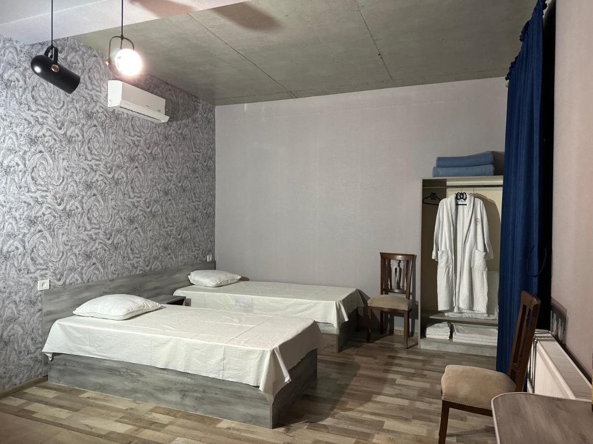 Nid Hotel Tbilisi Bagian luar foto
