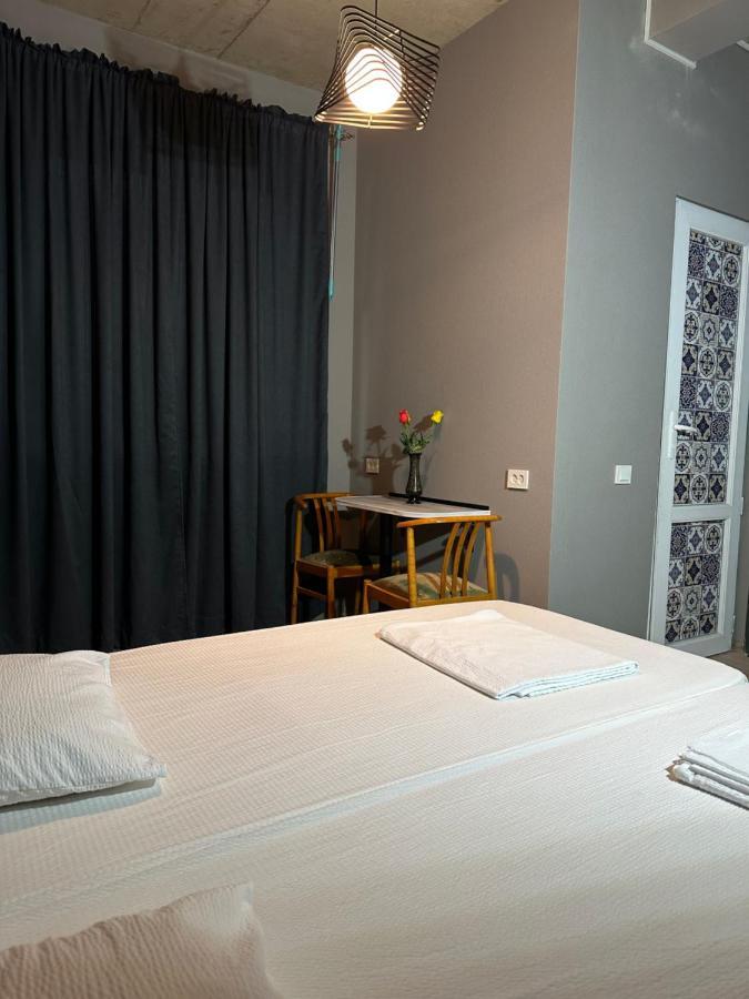 Nid Hotel Tbilisi Bagian luar foto