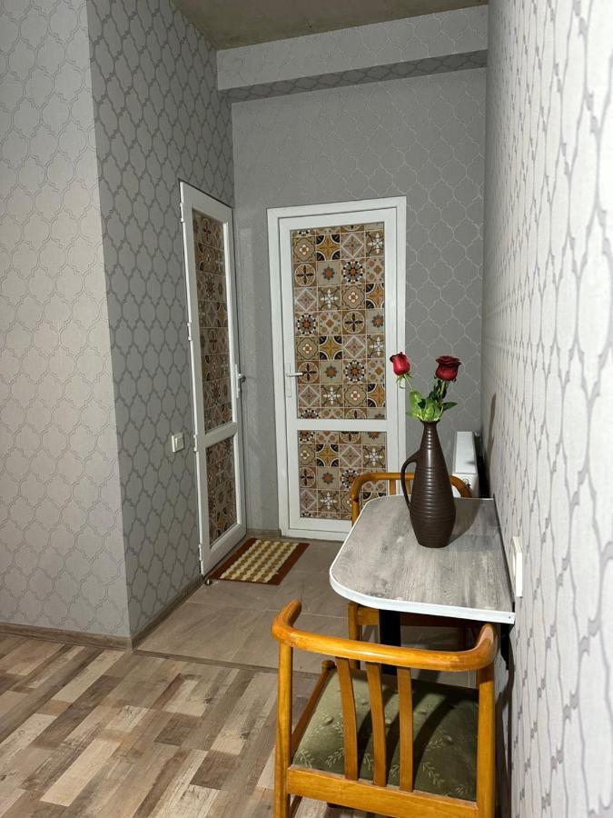 Nid Hotel Tbilisi Bagian luar foto