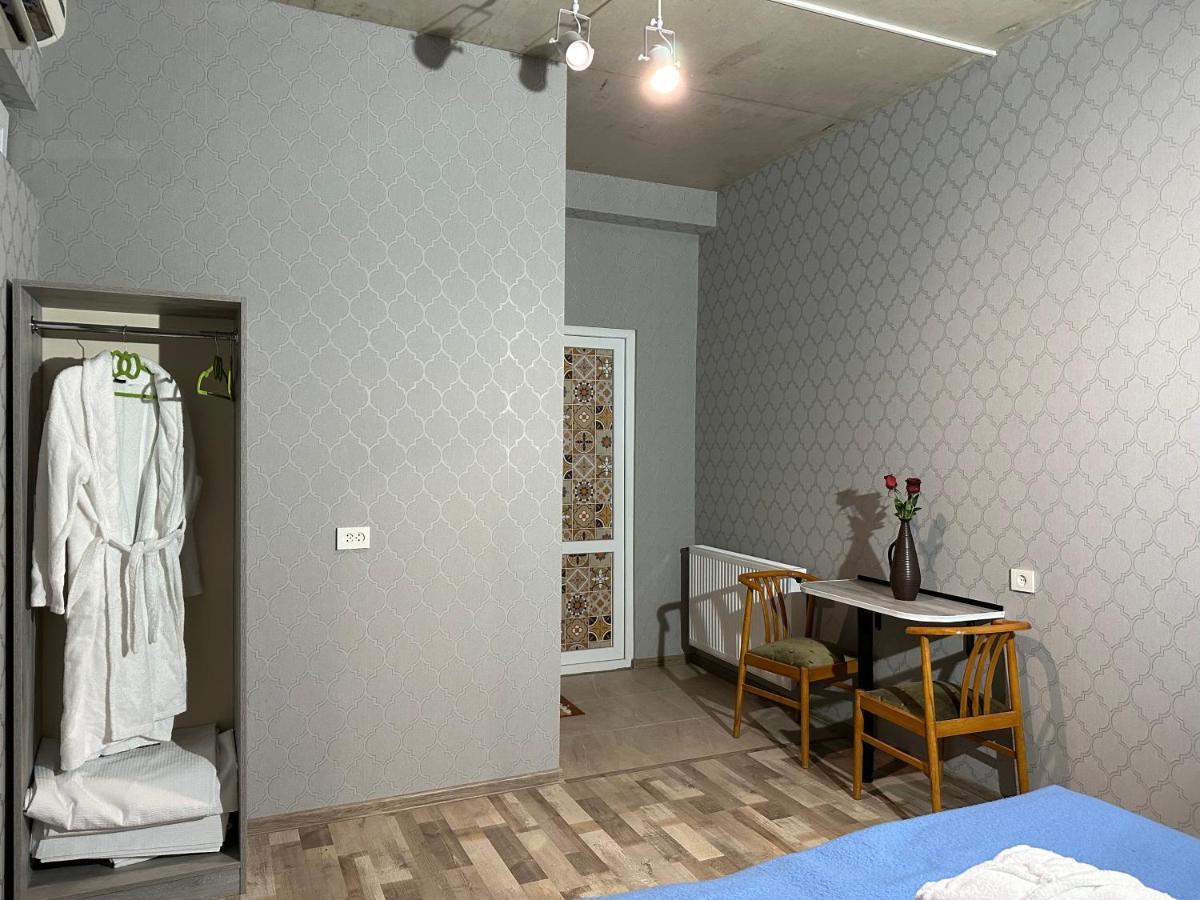 Nid Hotel Tbilisi Bagian luar foto