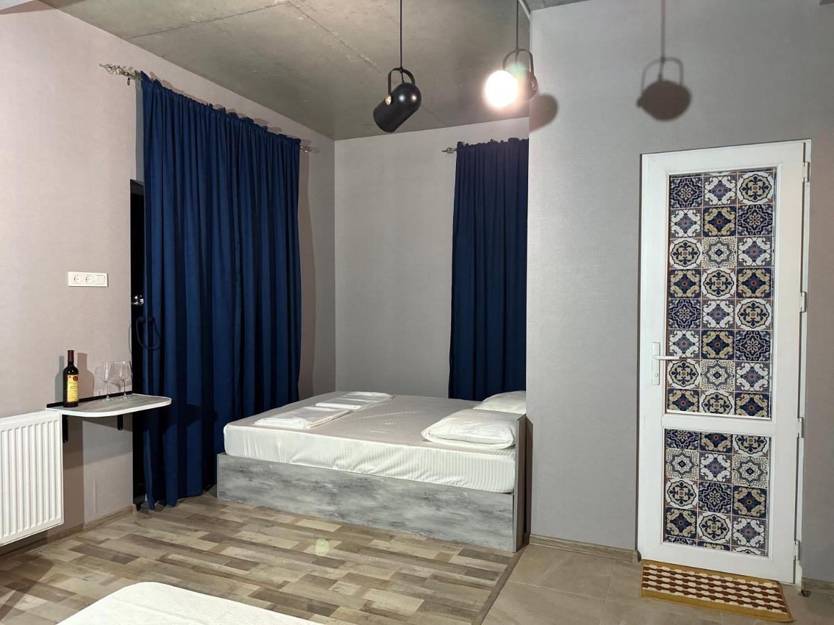 Nid Hotel Tbilisi Bagian luar foto