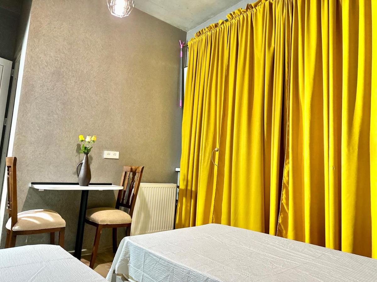 Nid Hotel Tbilisi Bagian luar foto