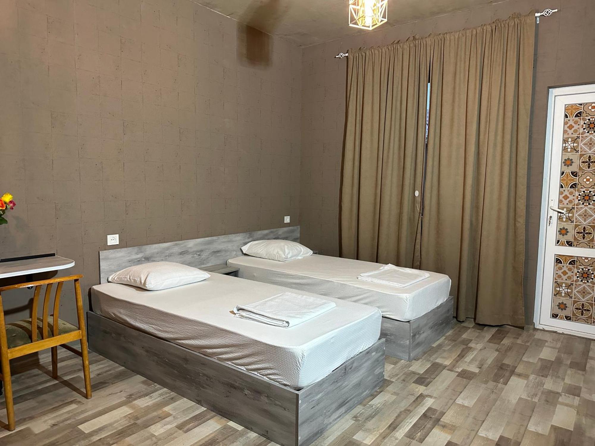 Nid Hotel Tbilisi Bagian luar foto